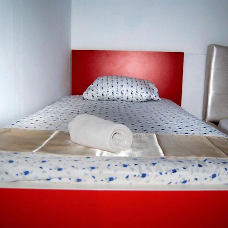 Hotel Vlora City エクステリア 写真
