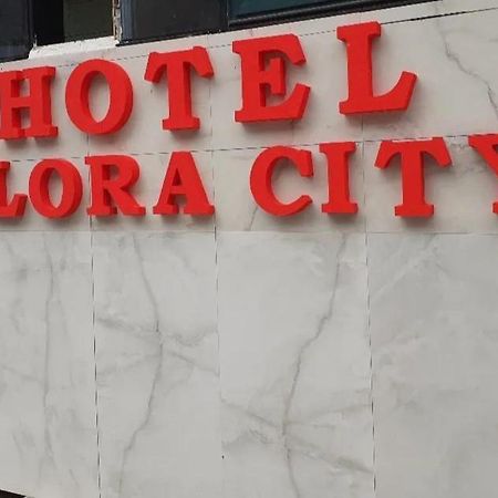 Hotel Vlora City エクステリア 写真