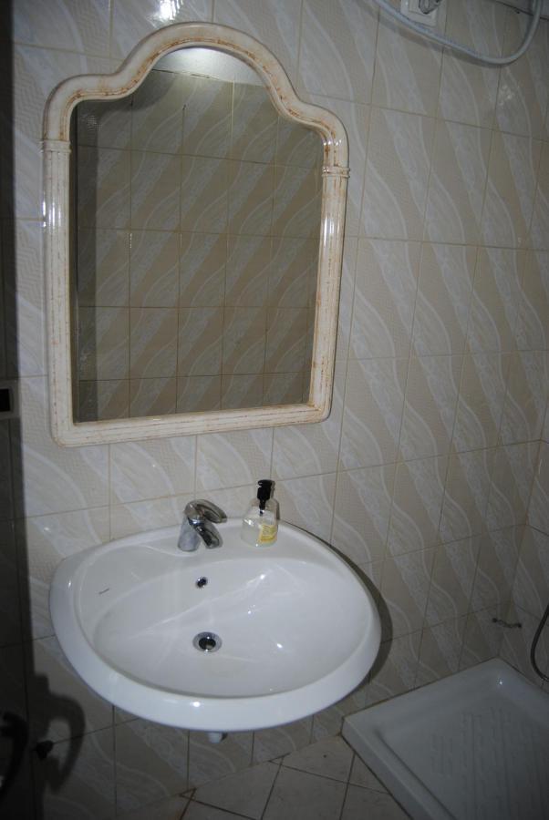 Hotel Vlora City エクステリア 写真